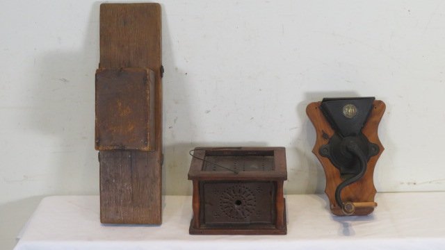 3 wooden primitives (1 of 6)