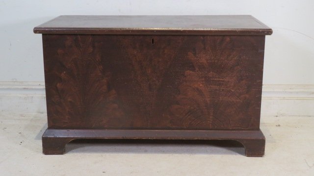19th century poplar dovetailed original paint decorated blanket chest (1 of 9)