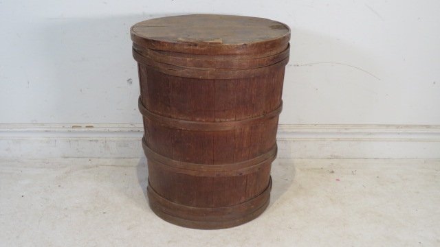 Early oak and pine barrel with buttonhole wooden staves and wood lid (1 of 8)
