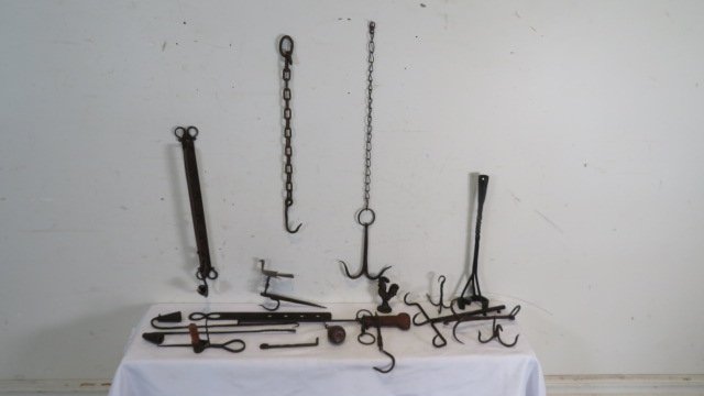 Group of 15 wrought iron items (1 of 8)