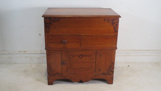 Late 19th century pine lift top commode (1 of 7)