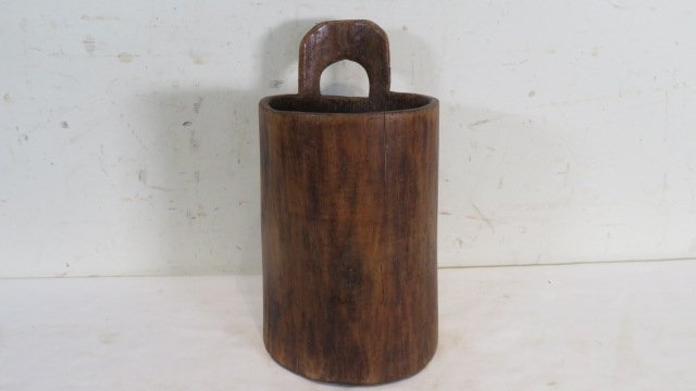 Early wood piggin with one handle (1 of 5)