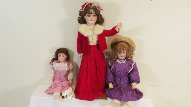 3 German bisque head jointed dolls (1 of 4)