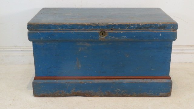 19th century dovetailed walnut tool chest (1 of 7)