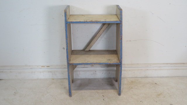 Painted pine bucket bench in old white paint with blue edges (1 of 9)