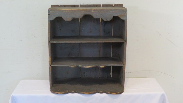 Dovetailed pine case hanging shelf in gray painted surface (1 of 4)