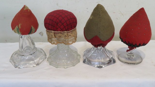 4 make-do pin cushions (1 of 2)