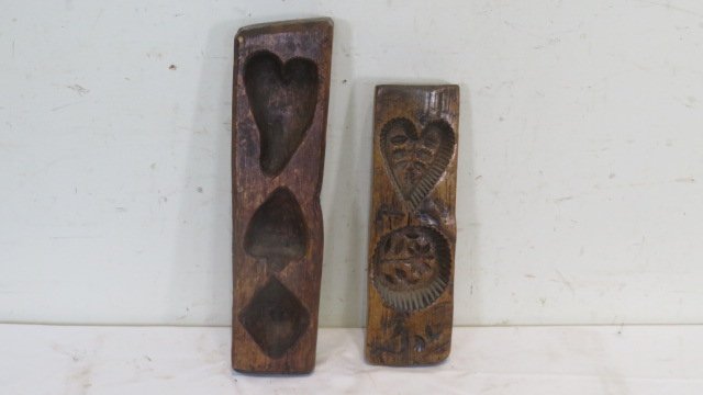 2 wooden maple sugar molds (1 of 5)