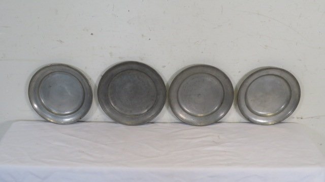 4 early pewter plates (1 of 4)