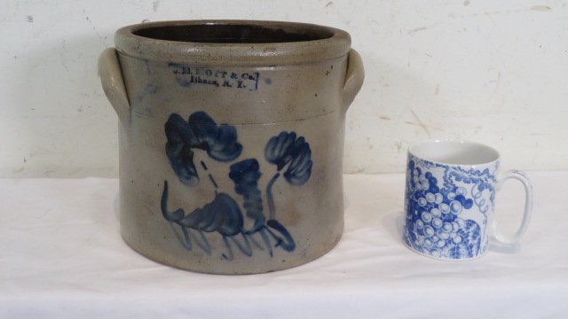 1-gal stoneware jar, signed J.M. Mott & Co., Ithaca, NY (1 of 8)