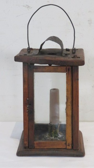 Early wood and tin candle lantern with wire bale handle (1 of 5)