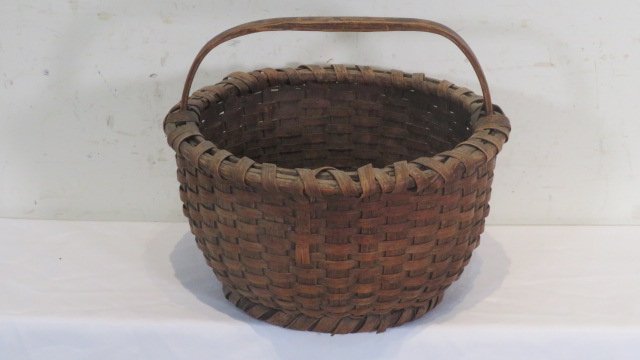 Heavy round splint basket in dark original patina (1 of 4)
