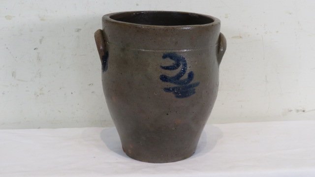 Early 19th century ovoid 2-gal stoneware jar with blue decoration (1 of 6)