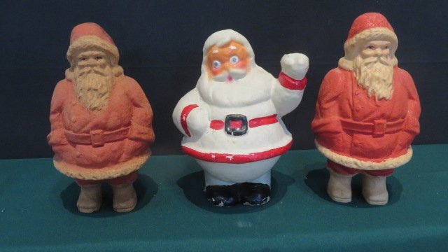3 papier-mache Santas (1 of 4)