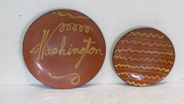 2 pcs of Greg Shooner slip decorated redware (1 of 3)
