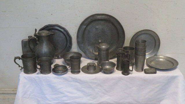 Group of 23 pcs of mixed age pewter (1 of 5)