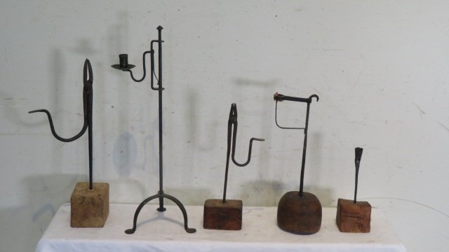 Group of 5 pcs of contemporary wrought iron lighting (1 of 3)