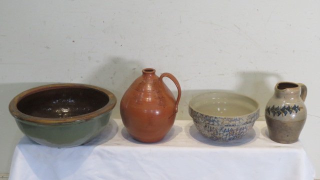 Group of 4 pcs of pottery (1 of 6)