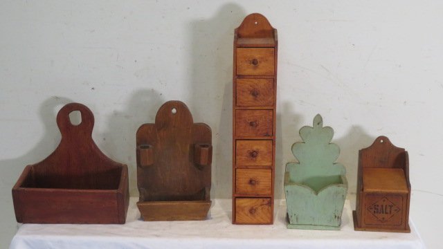 Group of 5 wooden hanging wall boxes (1 of 4)