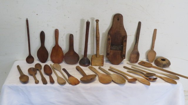 Group of misc. woodenware (1 of 5)
