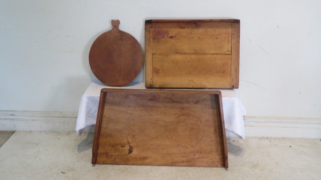 Group of 3 wood cutting boards (1 of 4)