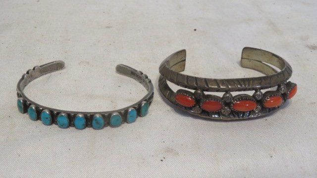 2 artist signed Southwest ladies cuff bracelets (1 of 5)