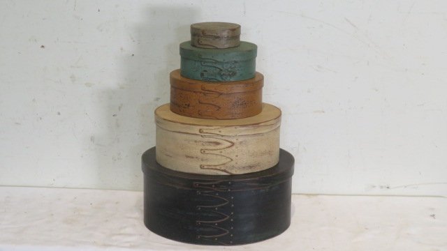 Set of 5 contemporary Shaker oval boxes (1 of 3)