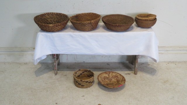 Group of 7 woven baskets (1 of 5)