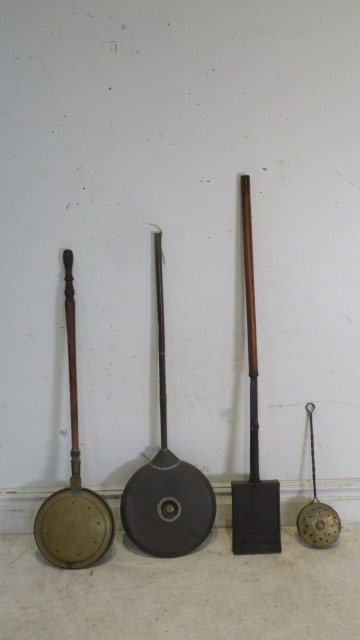 4 items - 3 fireplace bed warmers and a chestnut roaster (1 of 5)