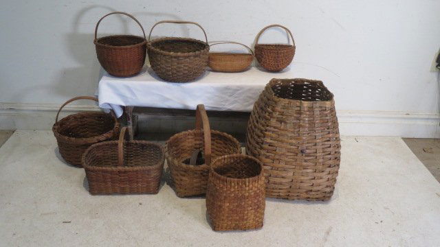 Group of 10 splint and wood baskets (1 of 5)
