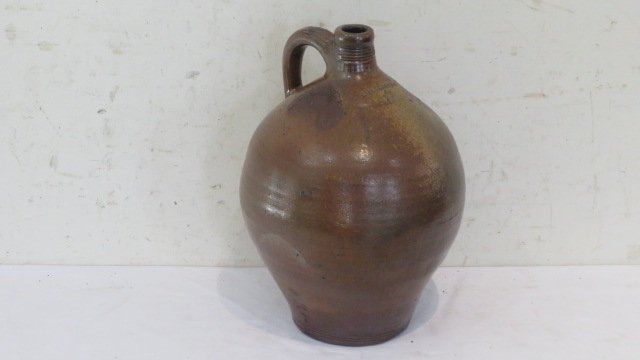 Early Charlestown ovoid stoneware jug (1 of 5)
