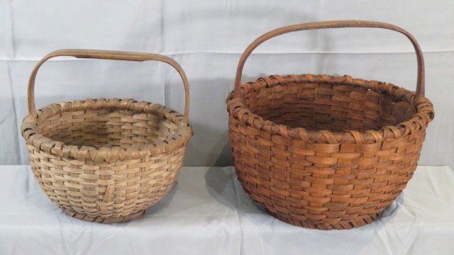 2 round splint baskets (1 of 10)