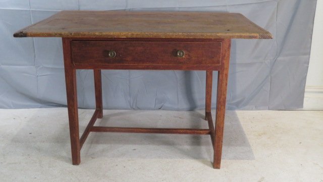18th century New England pine stretcher base tavern table (1 of 10)