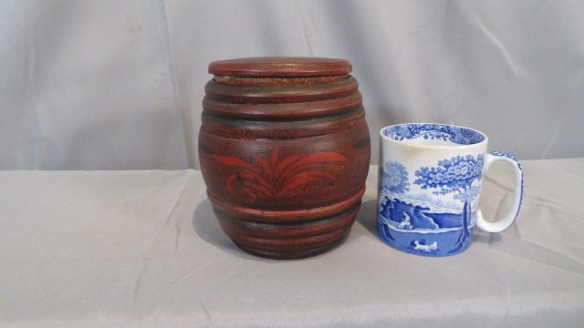 Barrel shaped paint-decorated treenware humidor (1 of 9)