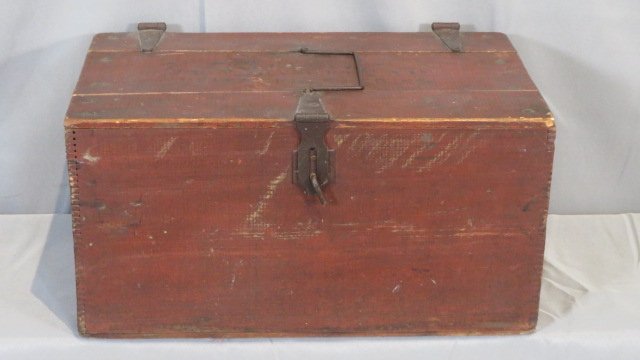 Late 19th-early 20th century wood egg crate in worn old red paint (1 of 9)