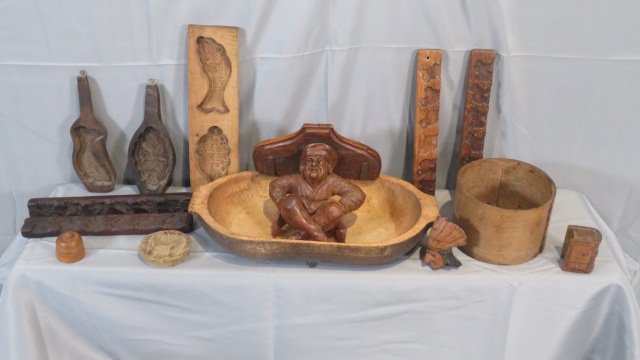 Group of misc. wooden items (1 of 9)
