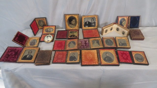 15 early tintype photo images plus red leather gem-sized photo album (1 of 12)