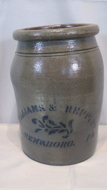 Western PA 1-gal stoneware jar (1 of 6)