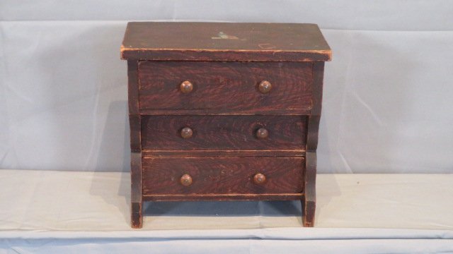 Late 19th century pine miniature chest of drawers in original old grain paint (1 of 5)