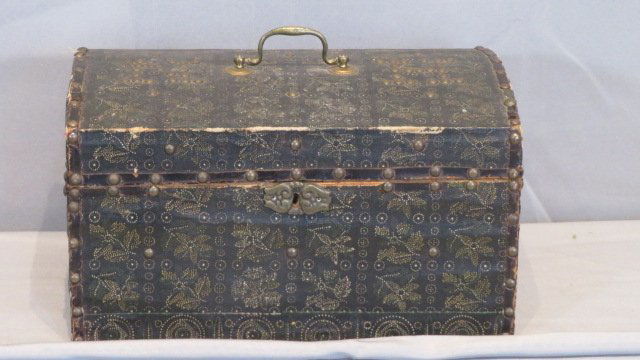 Pine leather covered box with hand painted floral decoration (1 of 8)