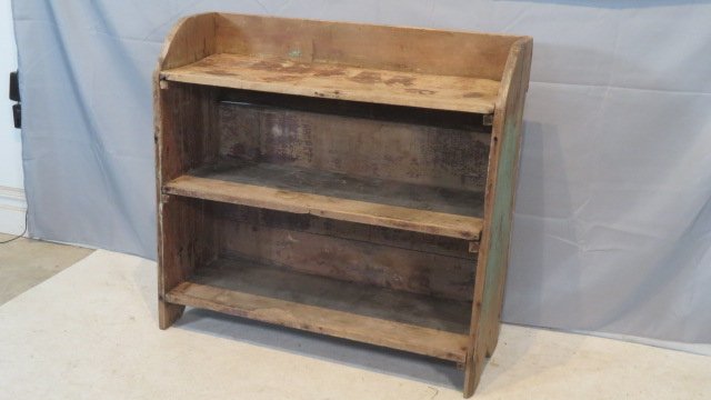 Primitive poplar bucket bench (1 of 5)