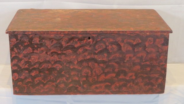 19th century pine paint-decorated box (1 of 5)