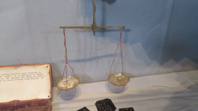 Civil War era portable balance scale (1 of 6)