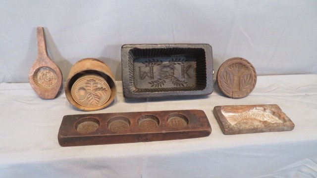 Group of 6 wood molds (1 of 7)