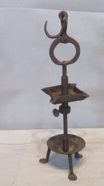 Wrought iron footed 4-wick grease lamp with hanger (1 of 5)