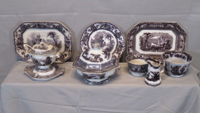 Group of 8 pcs of mulberry Staffordshire serving items (1 of 4)