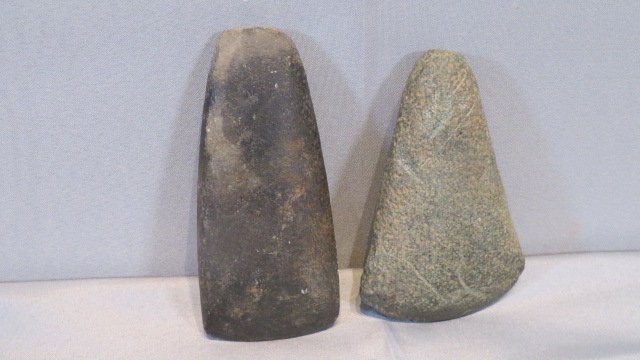 2 Native American stone celts (1 of 4)