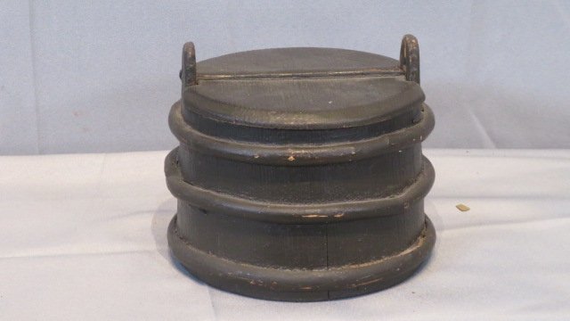 Early pine keeler with lid and wood bands: Early pine keeler with lid and wood bands in old brown paint, 5.5"T x 6.5"D