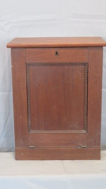 Late 19th century walnut table top desk (1 of 3)