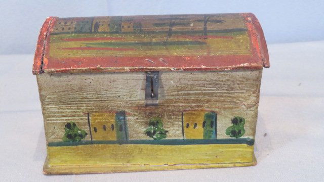 Paint decorated trinket box (1 of 8)